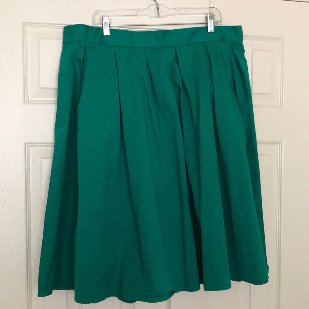 Eloquii Pleated A-line Skirt Green Size 22